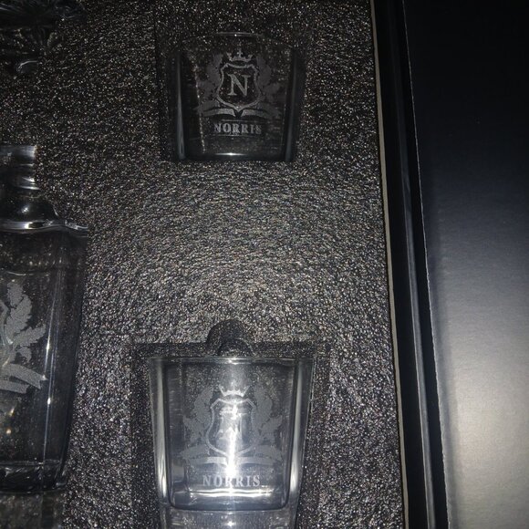 Personalized Decanter and cocktail set main image 2